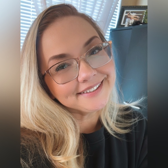 Meet your Posher, Mimosa - Picture 2 of 2